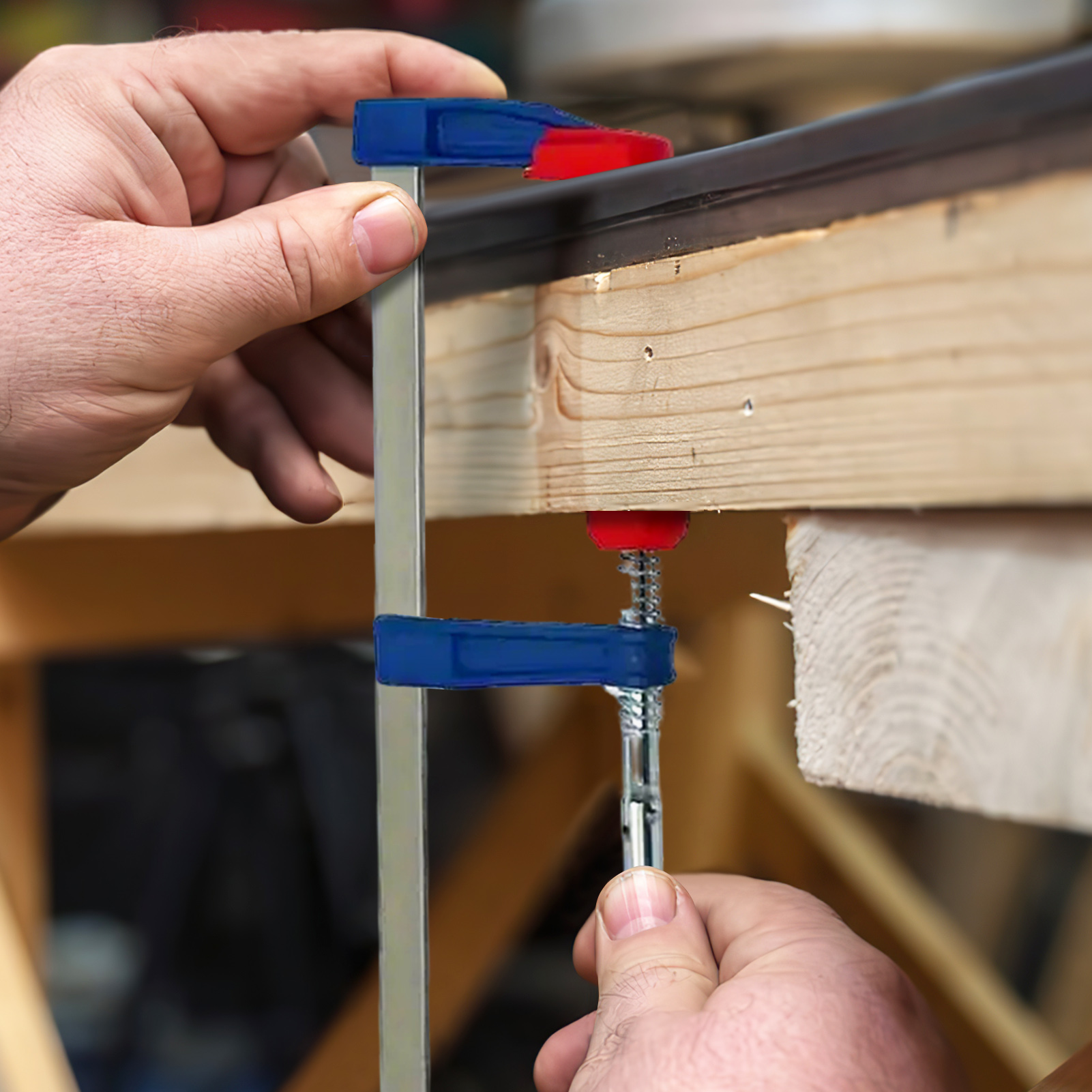Workbench Woodworking - 4pcs Wood Gluing Pipe Clamps set