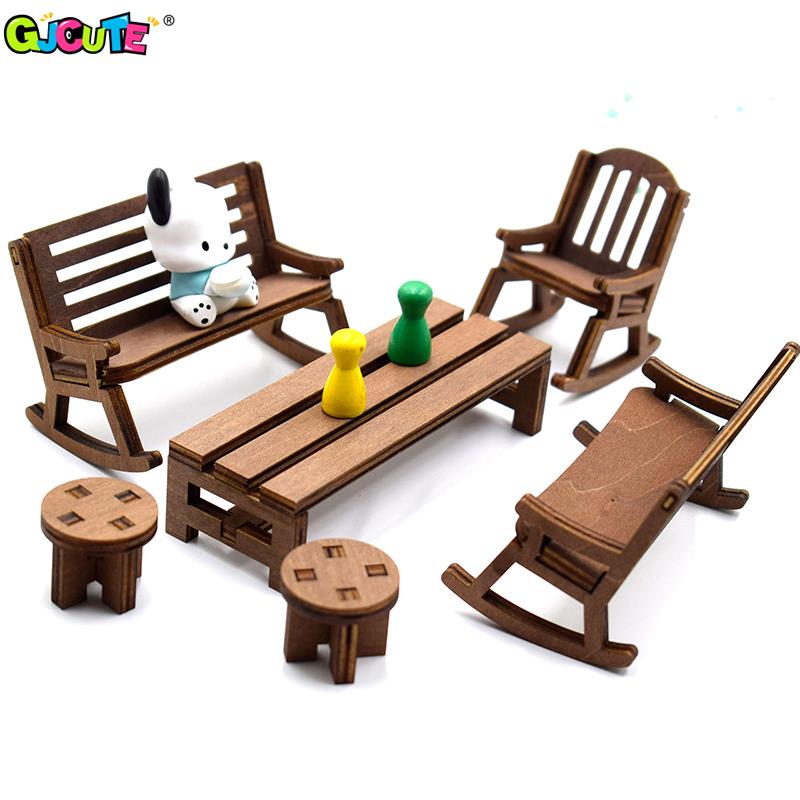 1：12 Dollhouse Mini Park Table - Woodworking Room recensione e prezzo