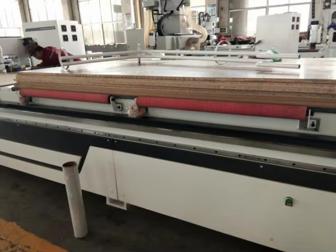 4x8 Ft Automatic Wood Carving  - Woodworking Cnc Machine recensione e prezzo