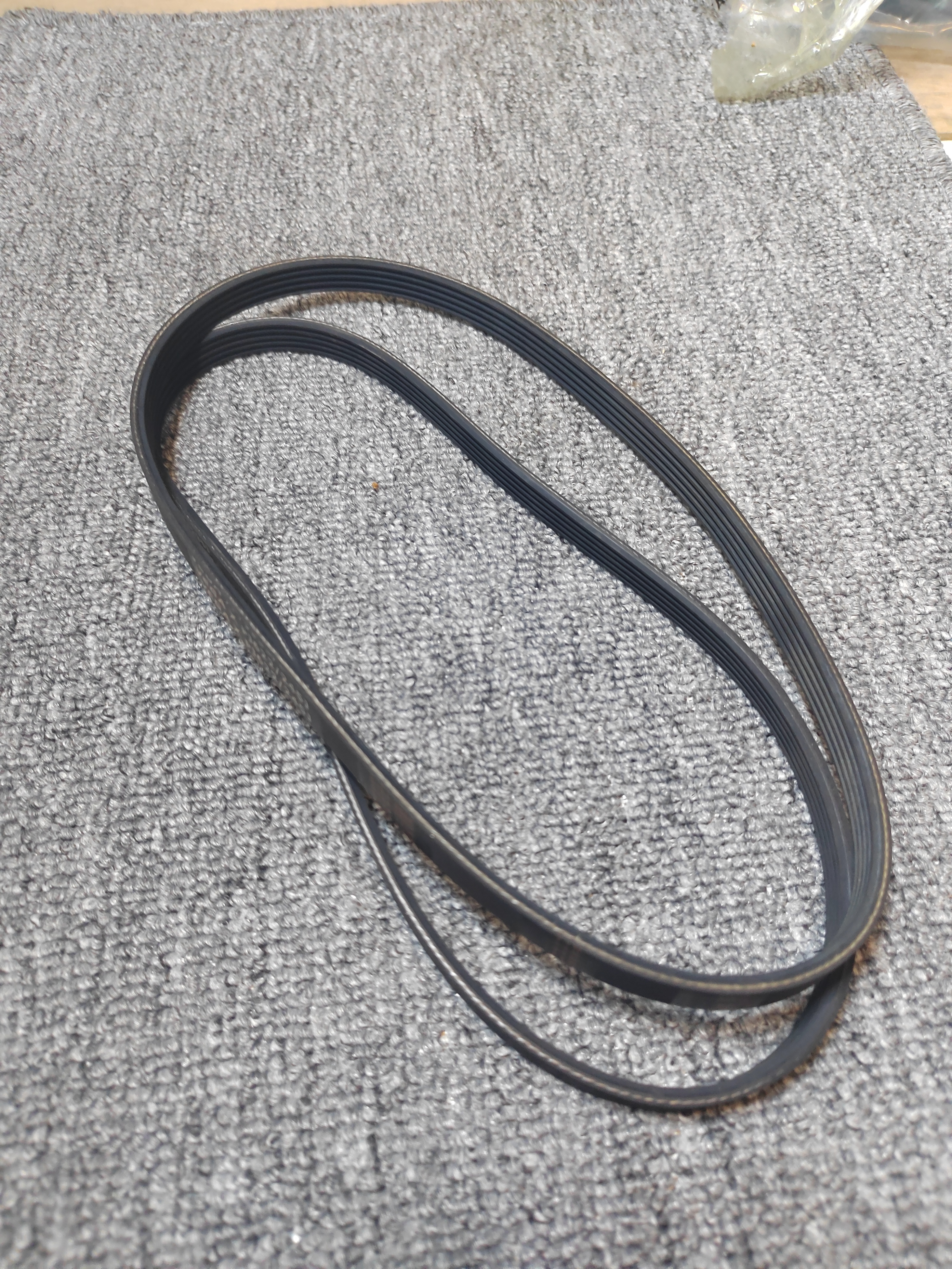 2PCS  Rubber multi-wedge belt  - Woodworking Ai recensione e prezzo